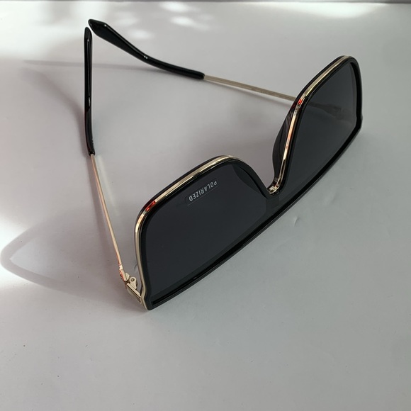 New! QUAY NIGHTFALL REMIXED POLARIZED BLK - Picture 4 of 6